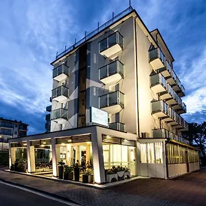 https://hotel-carinthia.hotelinveneto.com