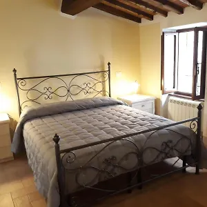 appartamento-la-corte-antica.it-tuscanyhotel.com/