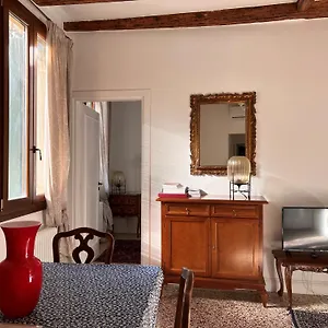 Apartment Ca Giovanni - And Exclusive Venice